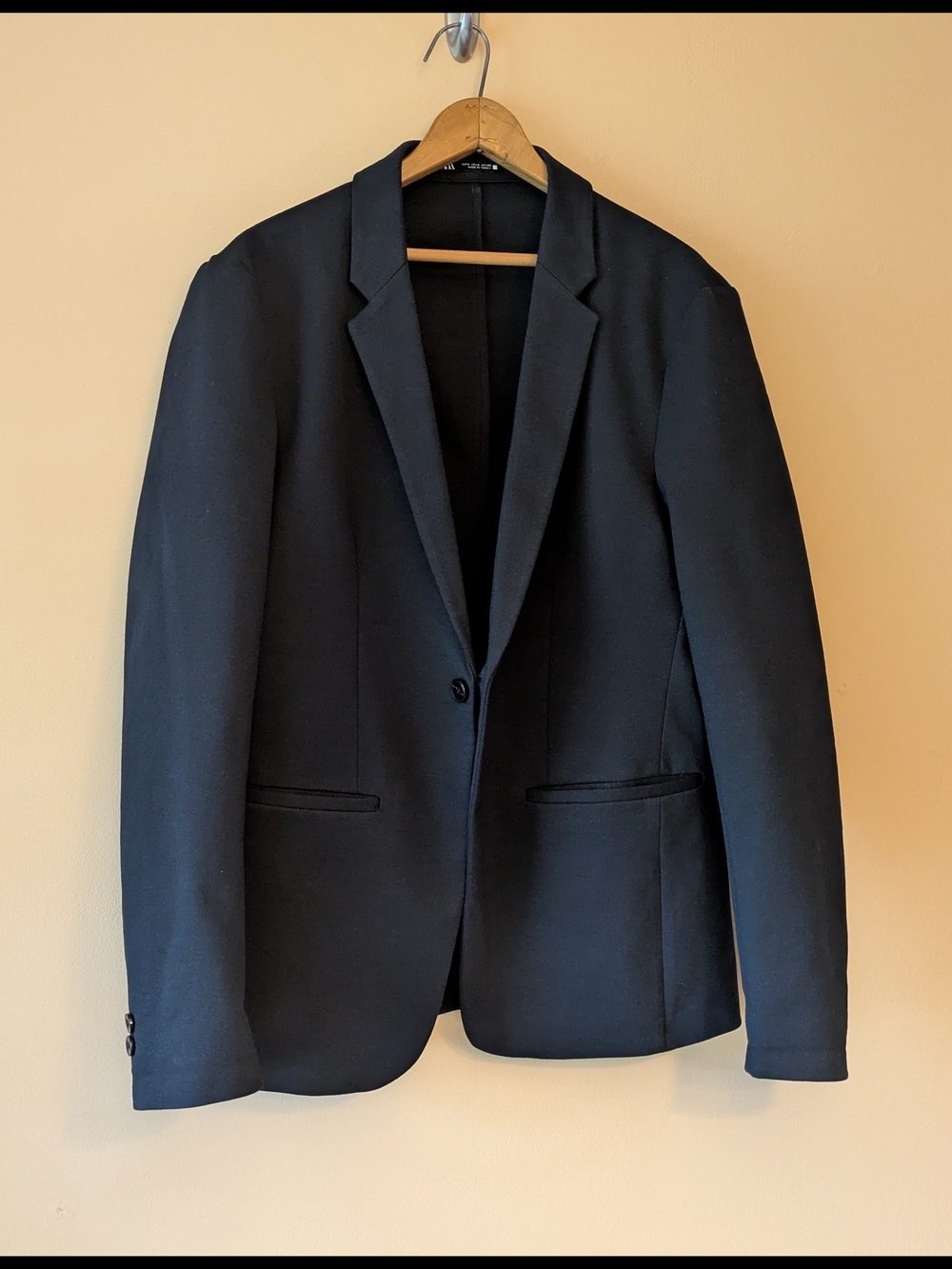 Zara Men's Black Single-Button Blazer